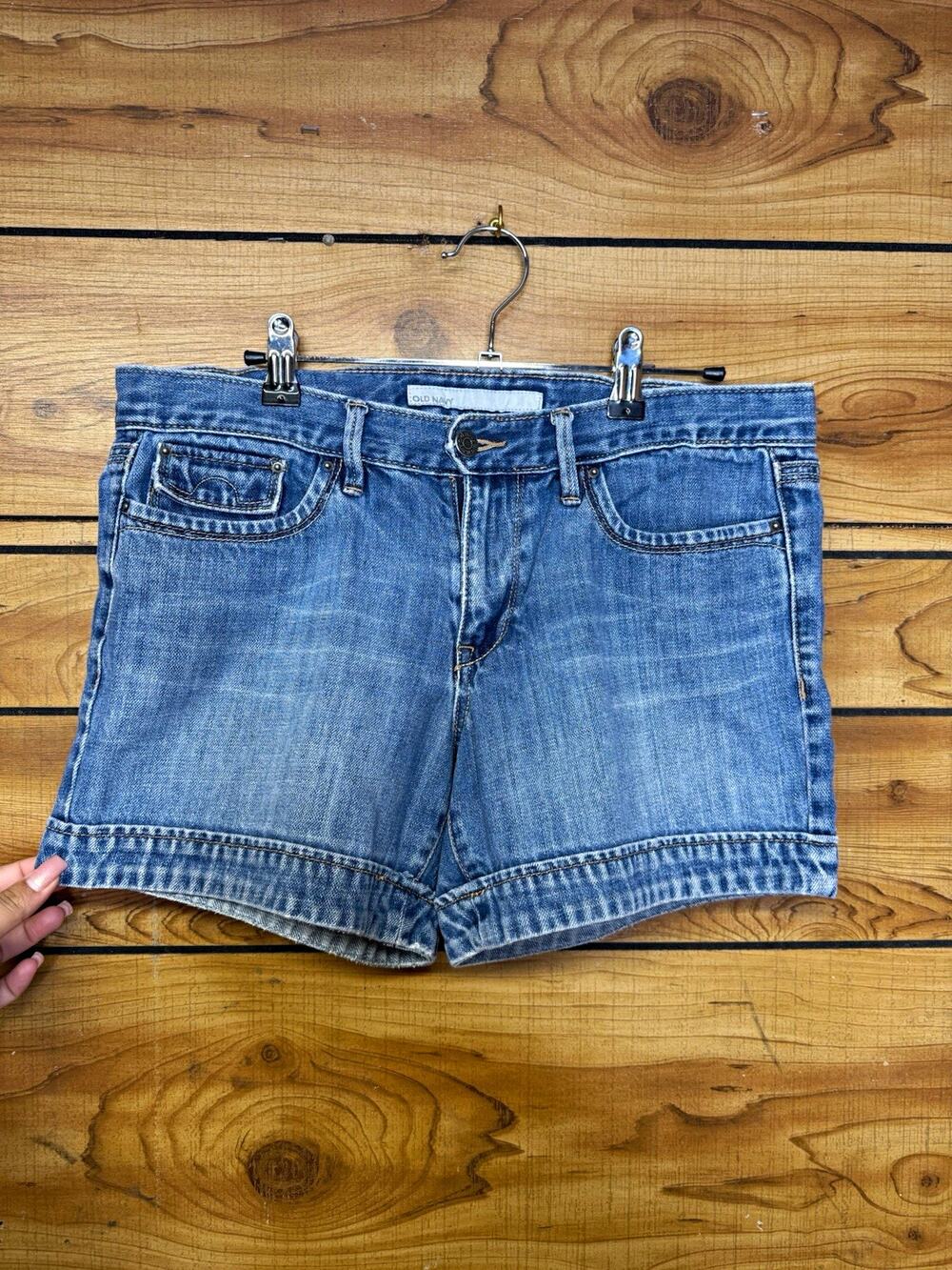 Y2K Old Navy Mid-Rise Utility Denim Shorts Cotton Button Women’s Sz 8